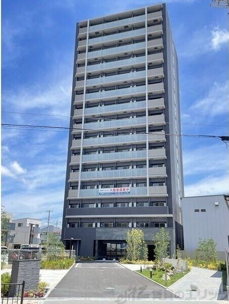 プレサンスブルーム東三国の物件外観写真