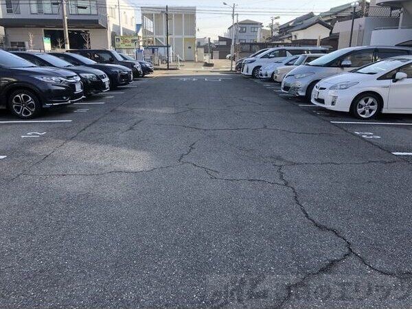 サンシャイン江坂の物件内観写真