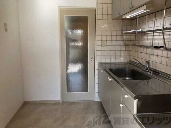 サンシャイン江坂の物件内観写真