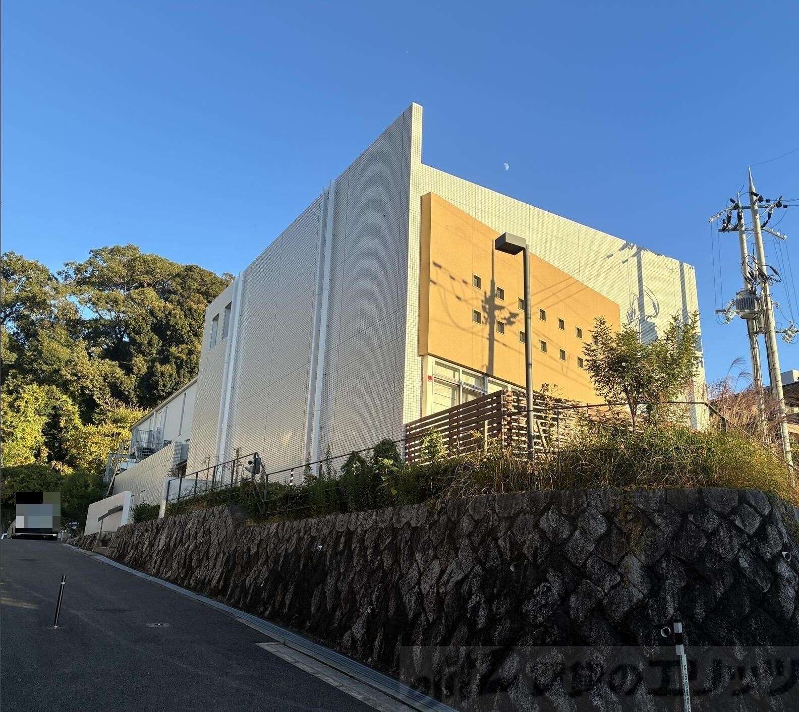 マインズ・コム高槻天神の物件外観写真