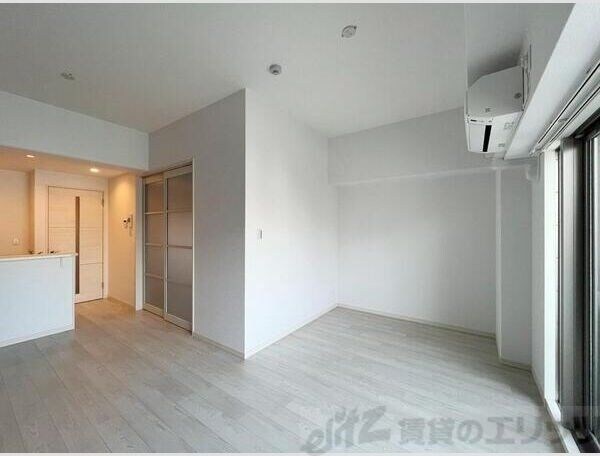 Alivis北梅田の物件内観写真