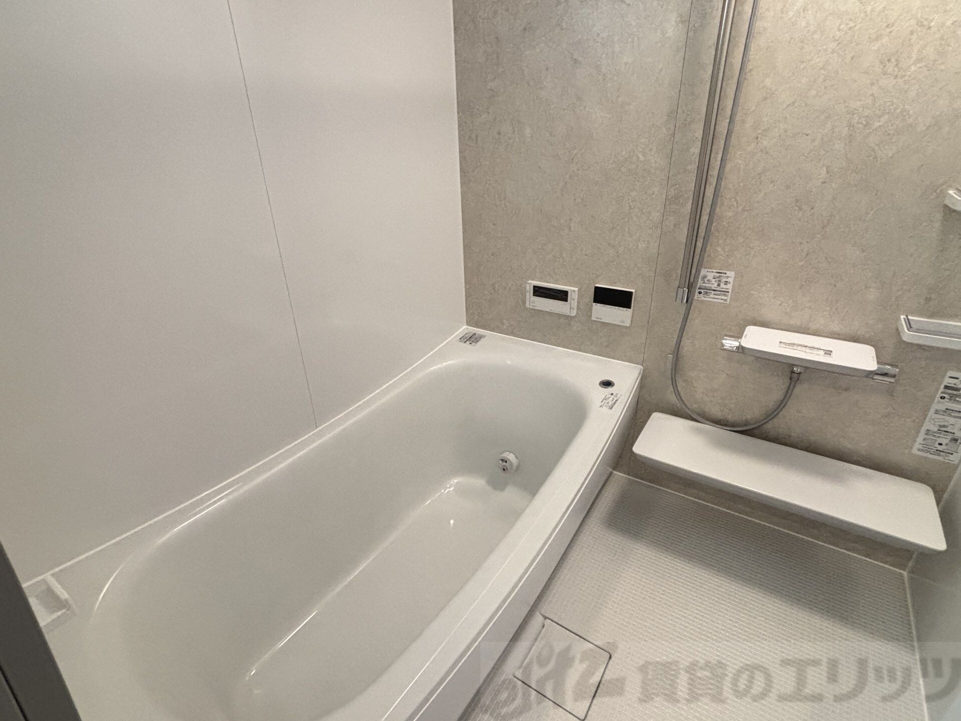 ファミリエ津之江D棟の物件内観写真