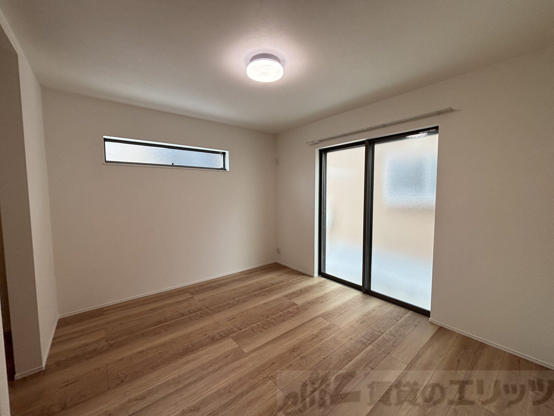 ファミリエ津之江D棟の物件内観写真