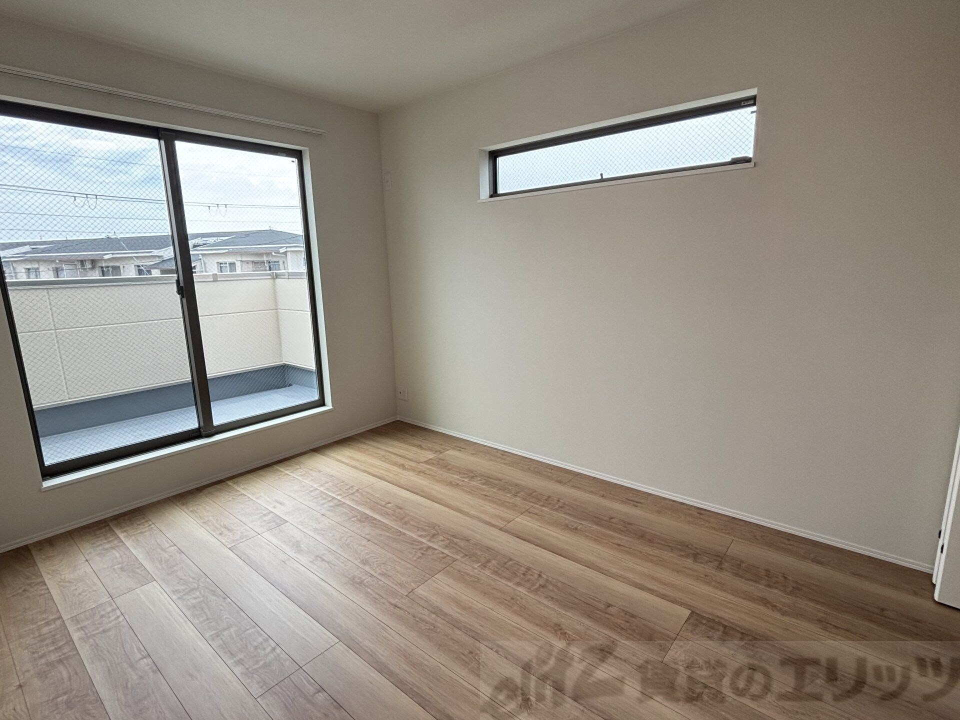 ファミリエ津之江D棟の物件内観写真