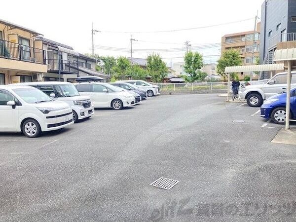 ニチゴマンション2の物件内観写真