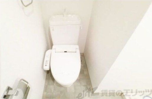 アスリート江坂II番館の物件内観写真