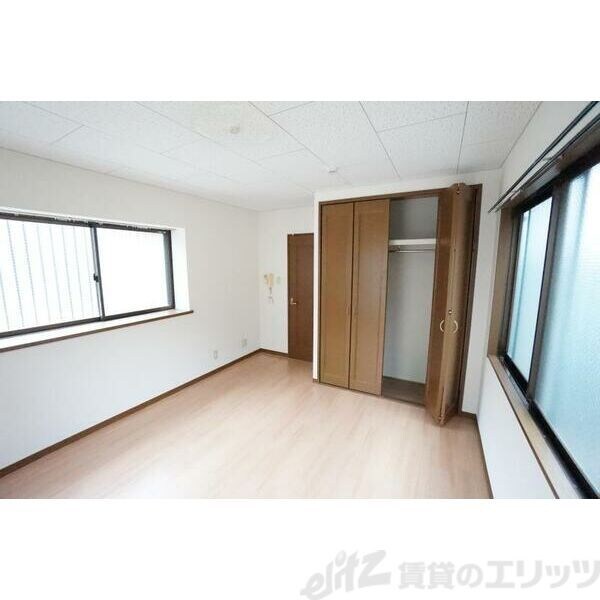 AKARENGAの物件内観写真