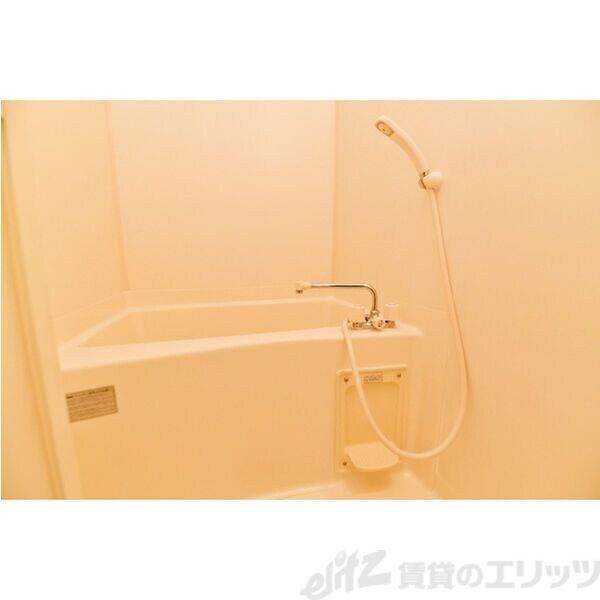 アーデン江坂の物件内観写真