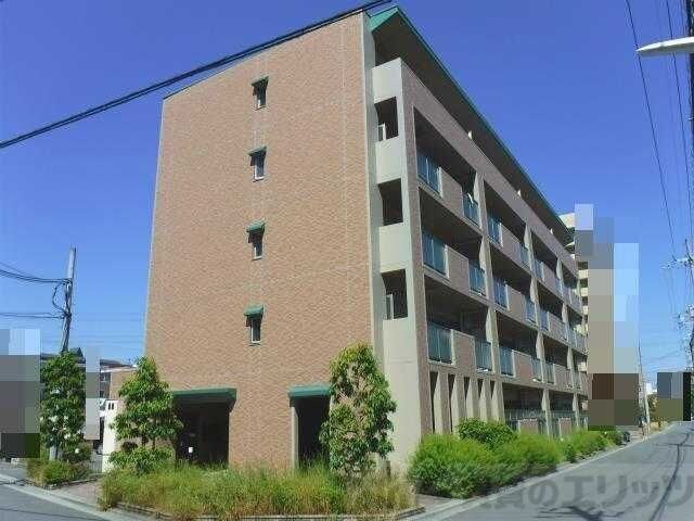 パセオ上牧の物件外観写真