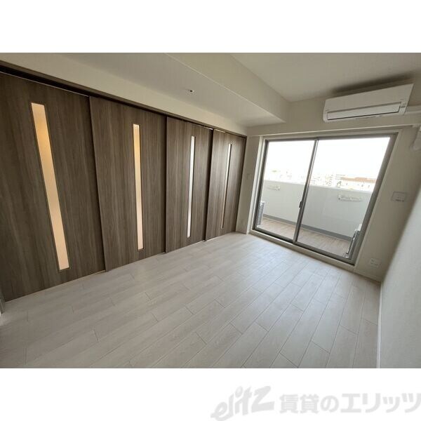 スプランディッド江坂駅前の物件内観写真