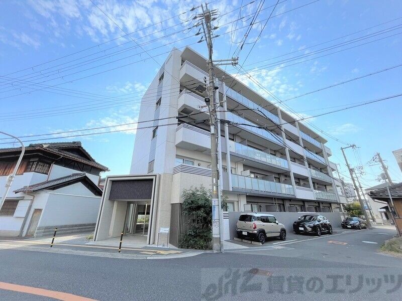 ザ・テラス吹田UHの物件外観写真