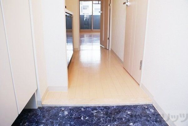 エスリード江坂公園の物件内観写真