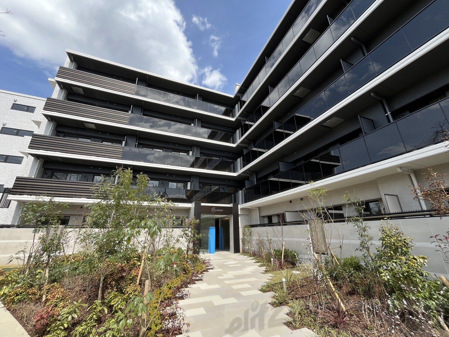 スプランディッド茨木天王の物件外観写真