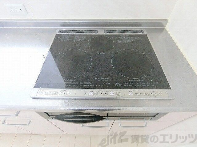 セリーゼウエストの物件内観写真