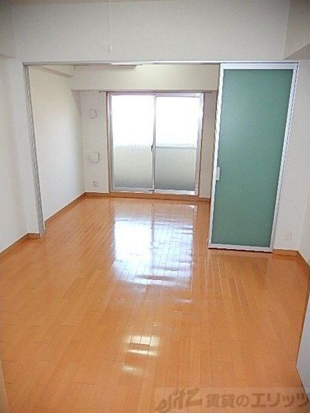 ONE ROOF FLAT TENJINBASHIの物件内観写真