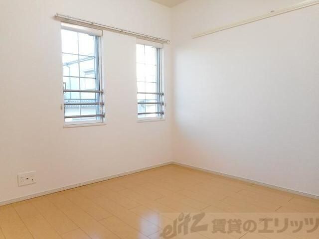 ブルックサイド摂津の物件内観写真