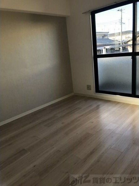 日の出プラザ1号館の物件内観写真