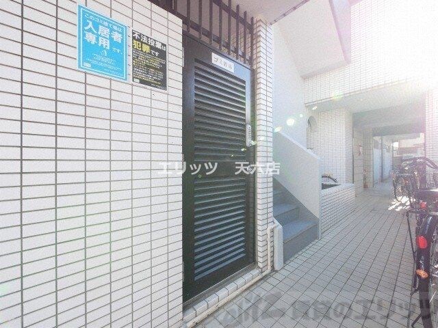 サン・ホワイティ豊里の物件内観写真