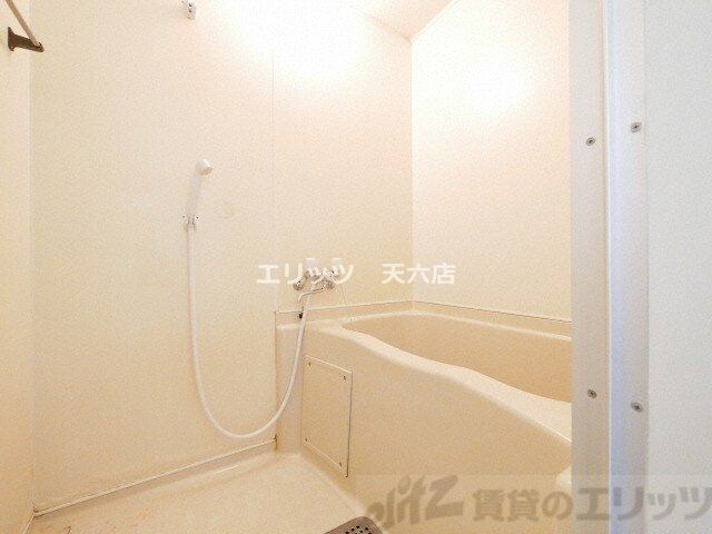 サン・ホワイティ豊里の物件内観写真