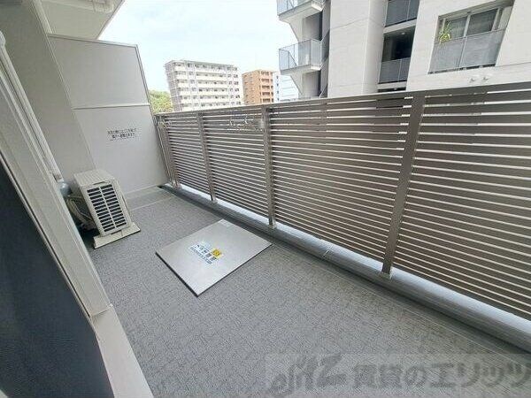 スプランディッド江坂IIIの物件内観写真