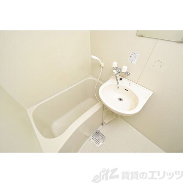 ヴィラプレフェールIIB棟の物件内観写真