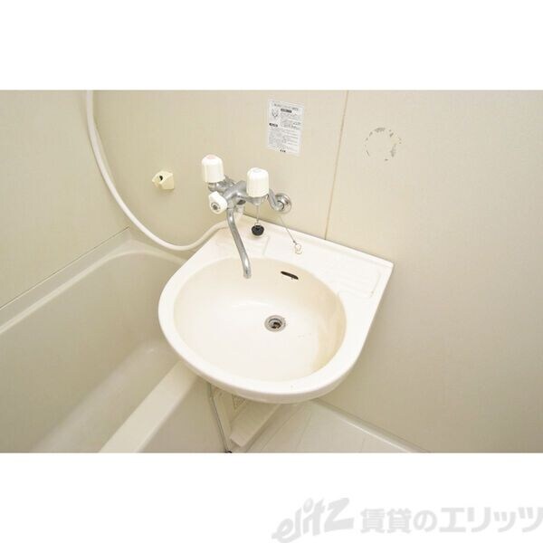 ヴィラプレフェールIIB棟の物件内観写真