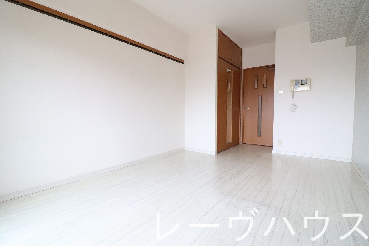 ピュアドームエスパリエ博多の物件内観写真