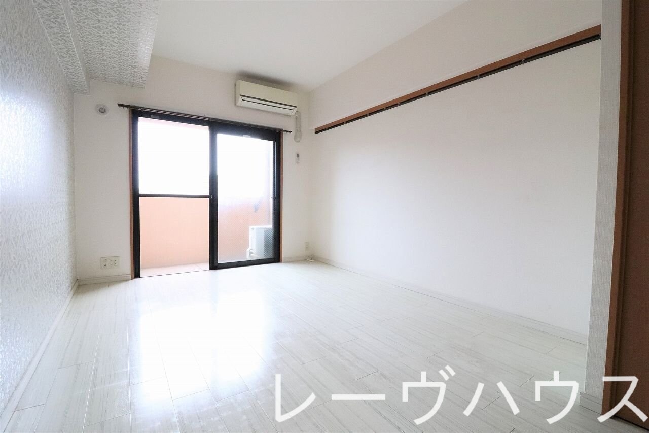 ピュアドームエスパリエ博多の物件内観写真