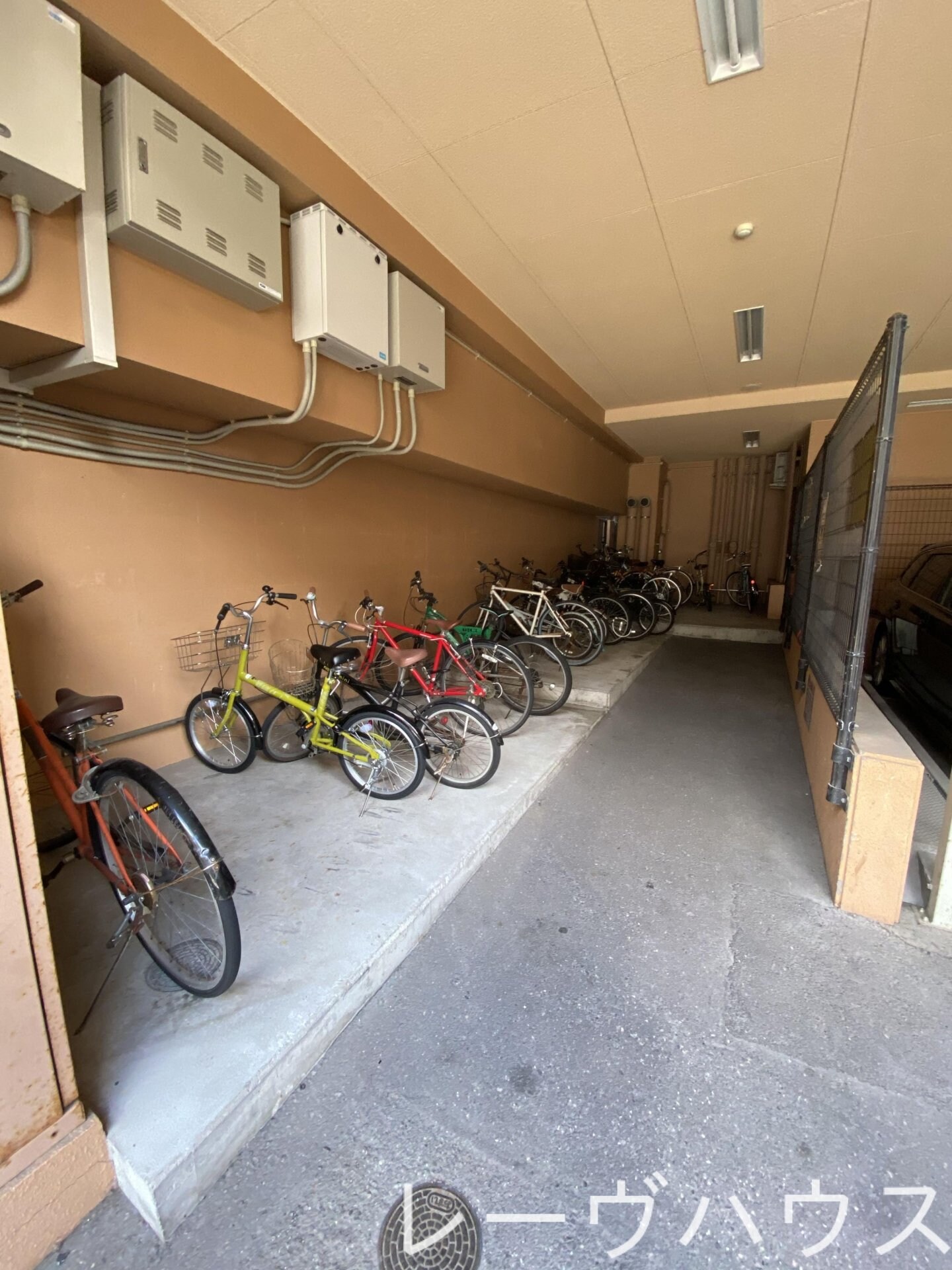 ピュアドームエスパリエ博多の物件内観写真