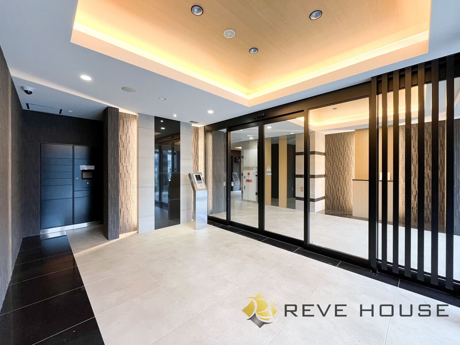 レクサスガーデン箱崎タワーズ WESTの物件内観写真