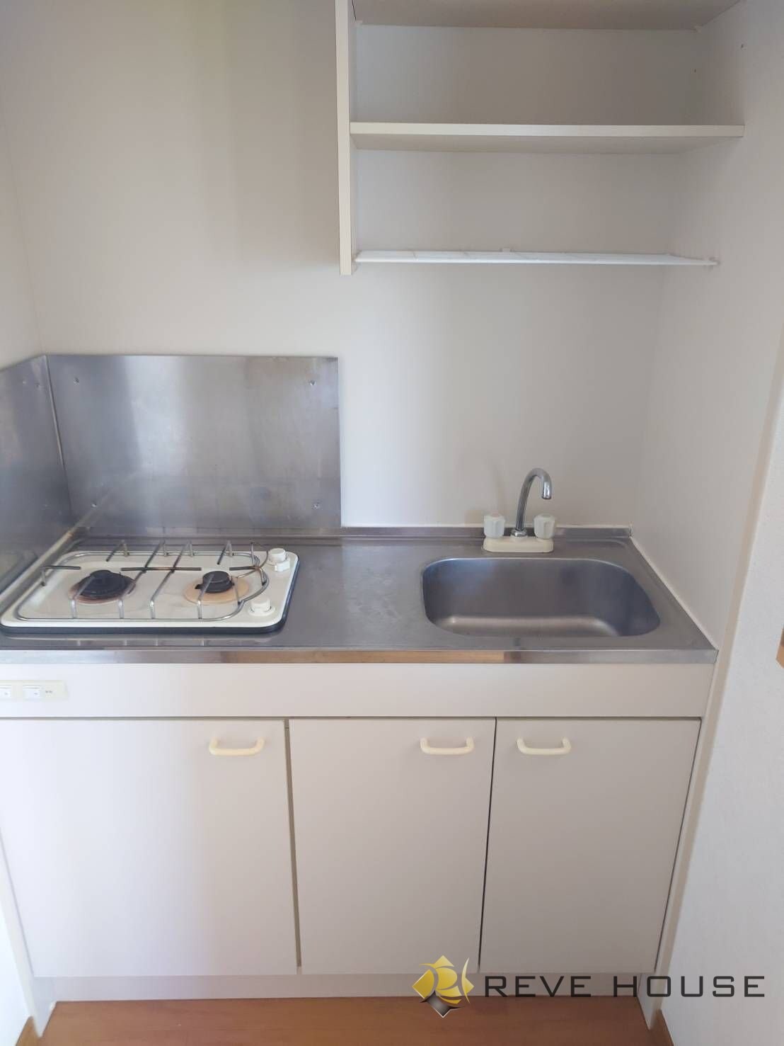 セリュー・トーレの物件内観写真