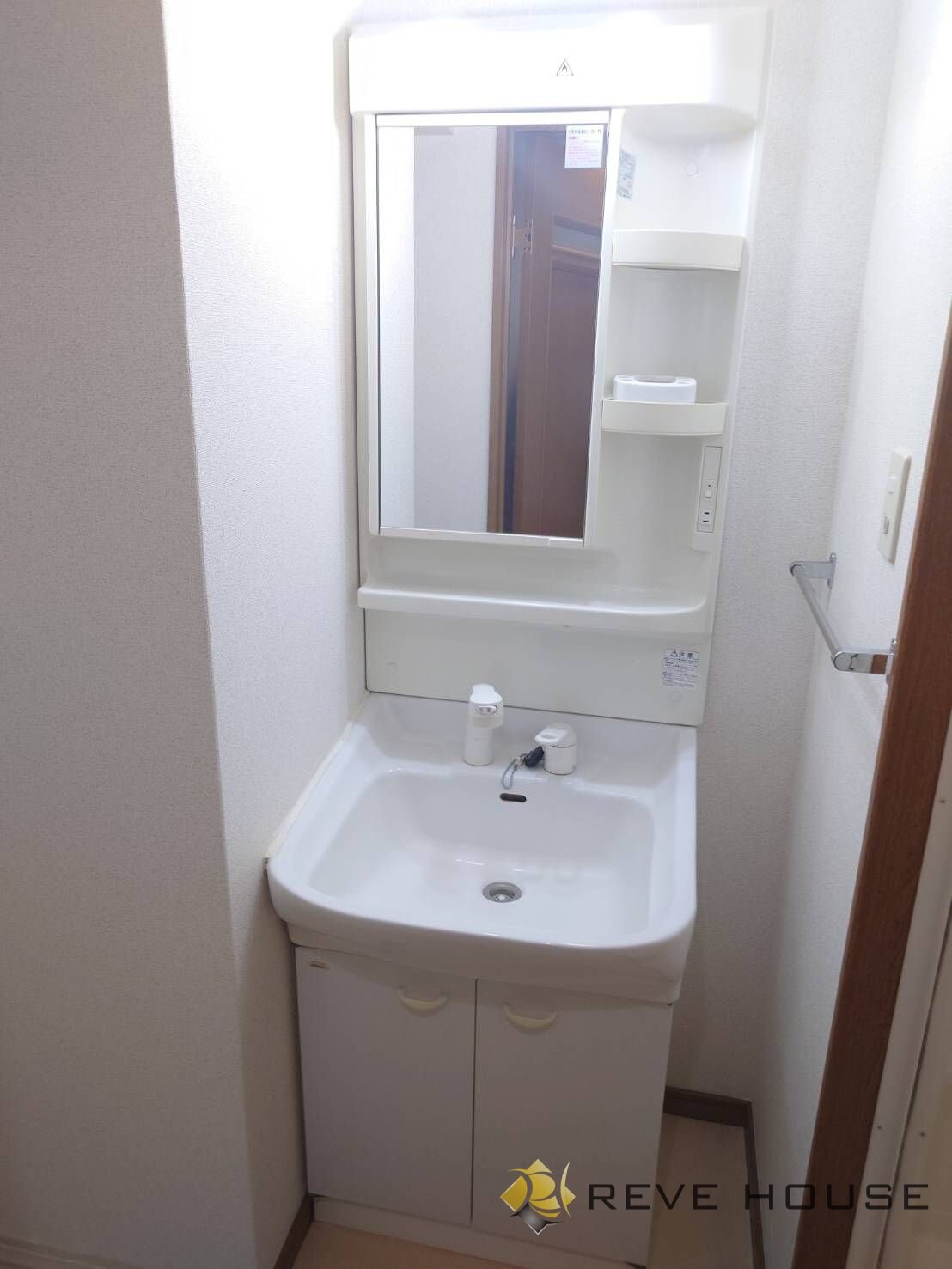 セリュー・トーレの物件内観写真