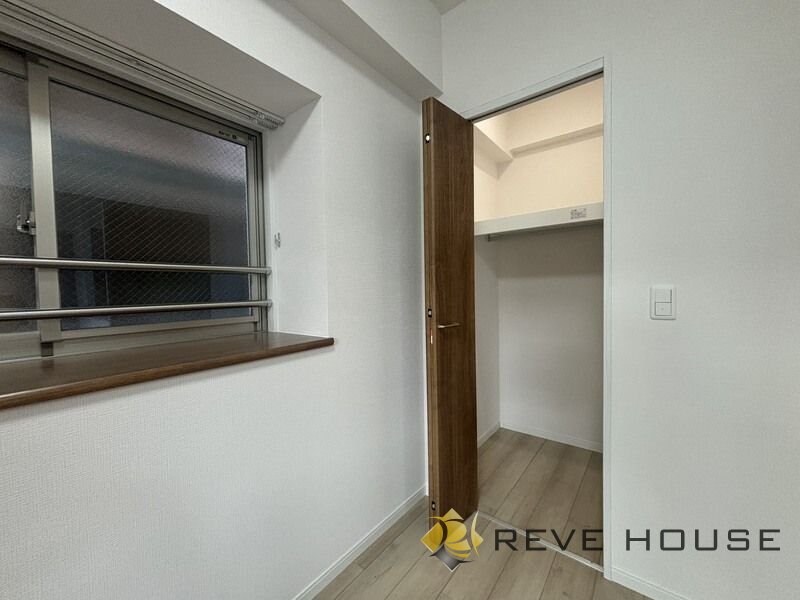 ラシュール・イン大橋IIの物件内観写真