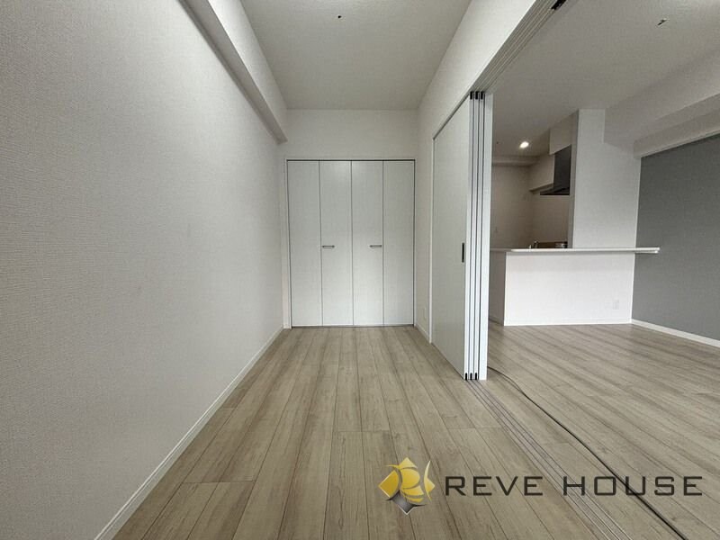 ラシュール・イン大橋IIの物件内観写真