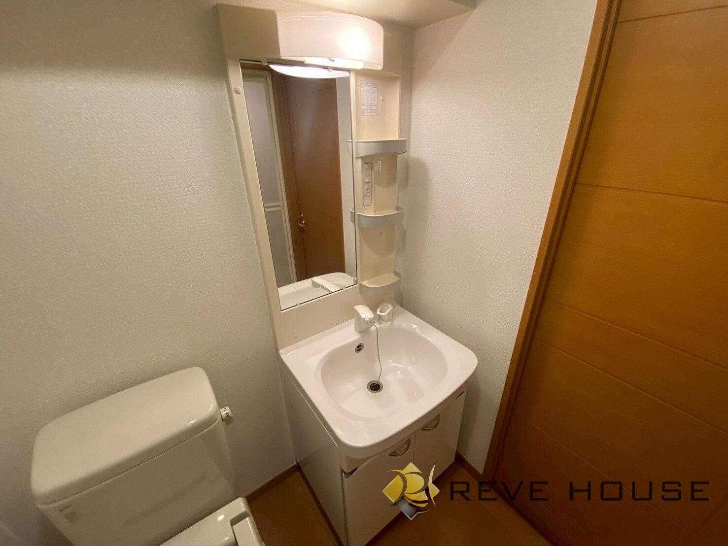 ピュアドーム箱崎ステーションの物件内観写真