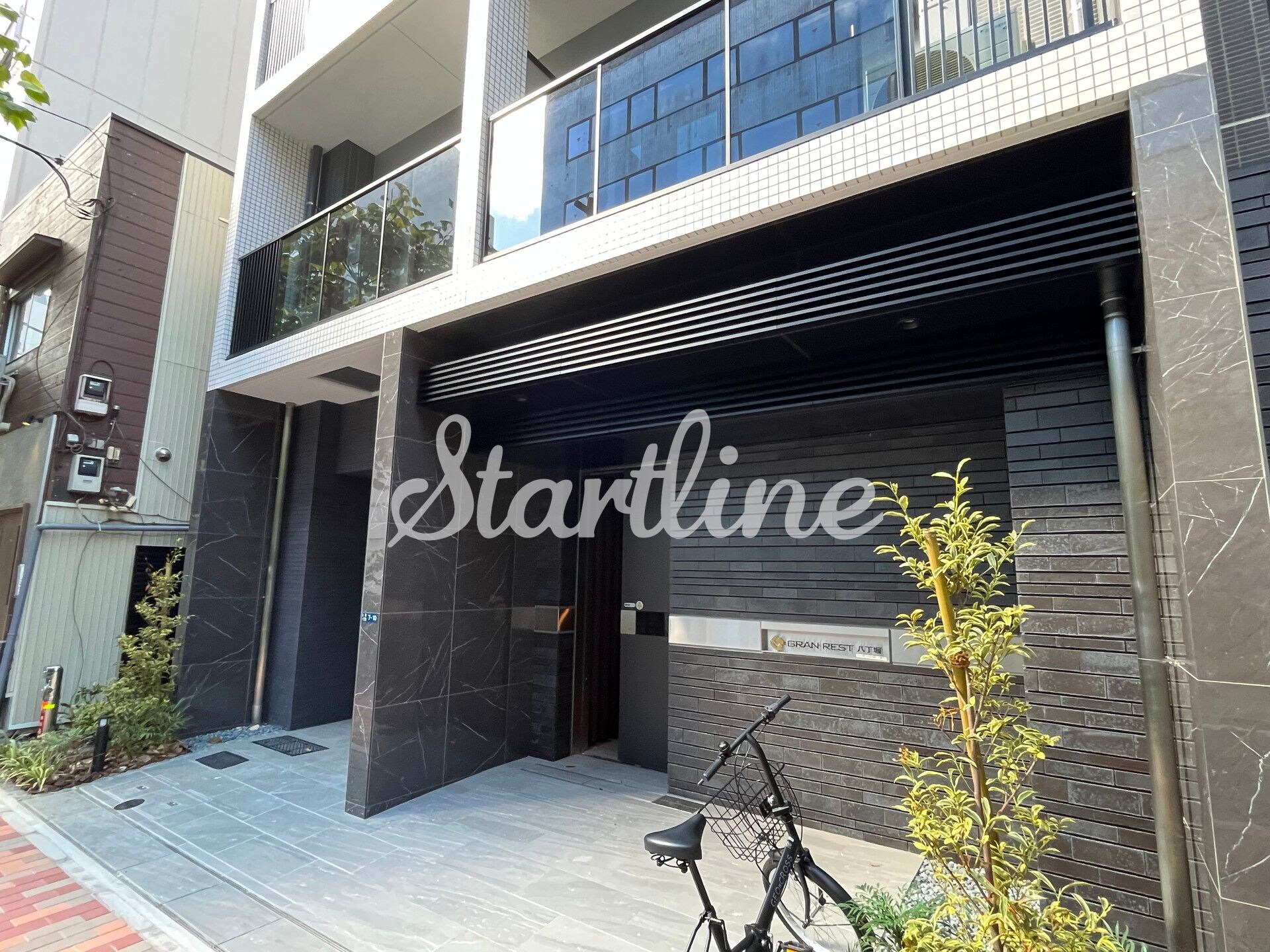 グランパセオ八丁堀IIの物件外観写真