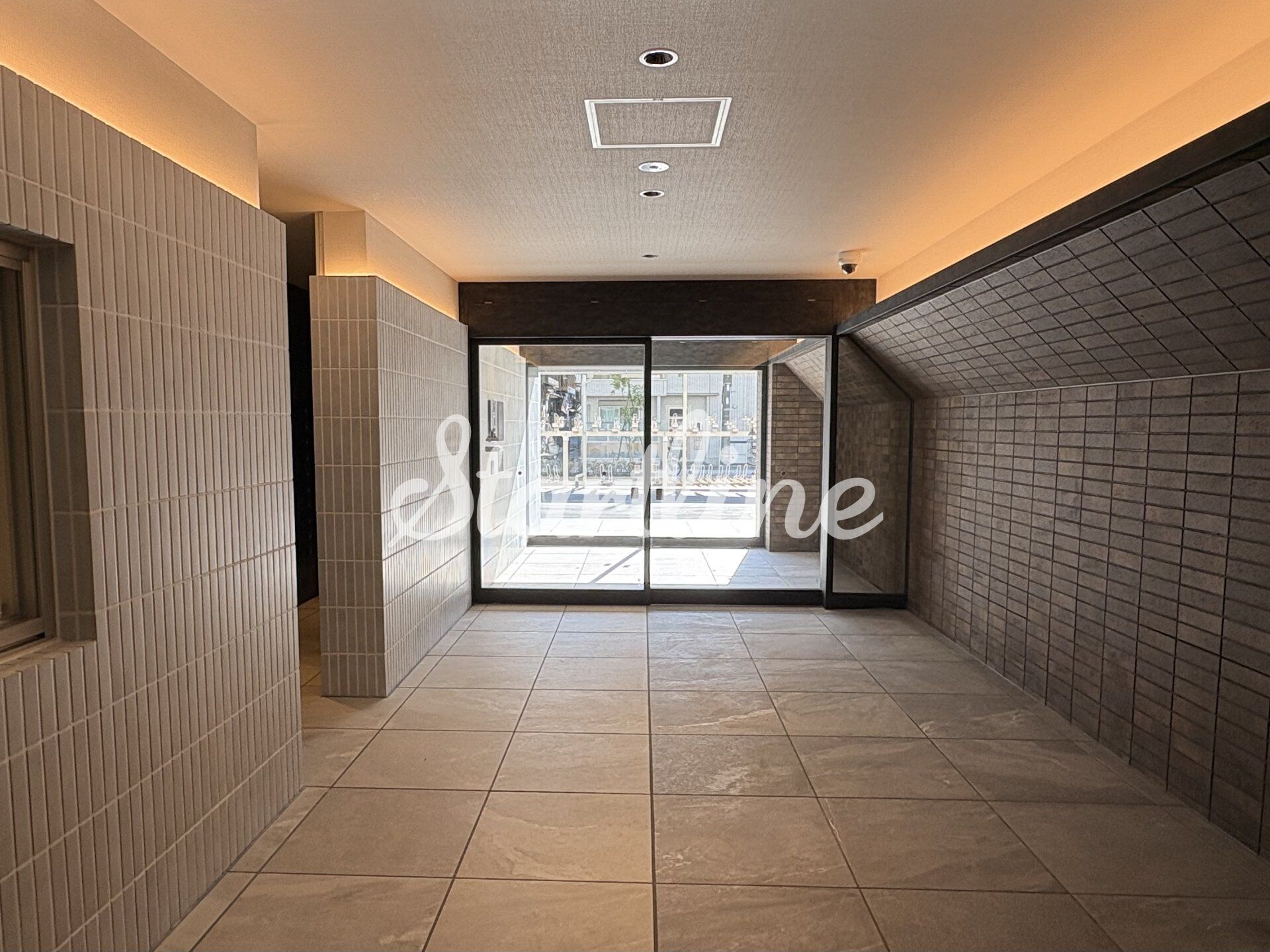 コンフォリア・リヴ豊洲キャナルの物件内観写真