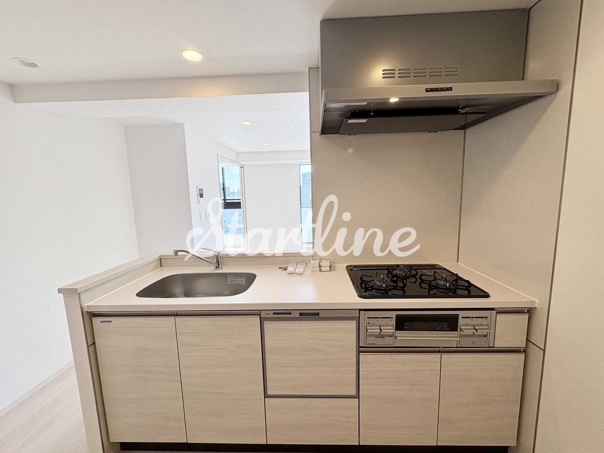 コンフォリア・リヴ豊洲キャナルの物件内観写真