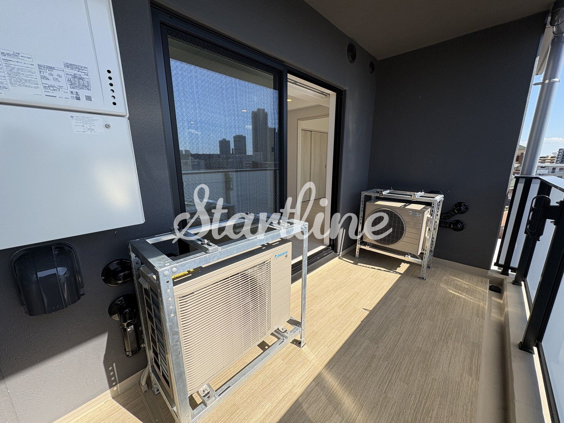 コンフォリア・リヴ豊洲キャナルの物件内観写真