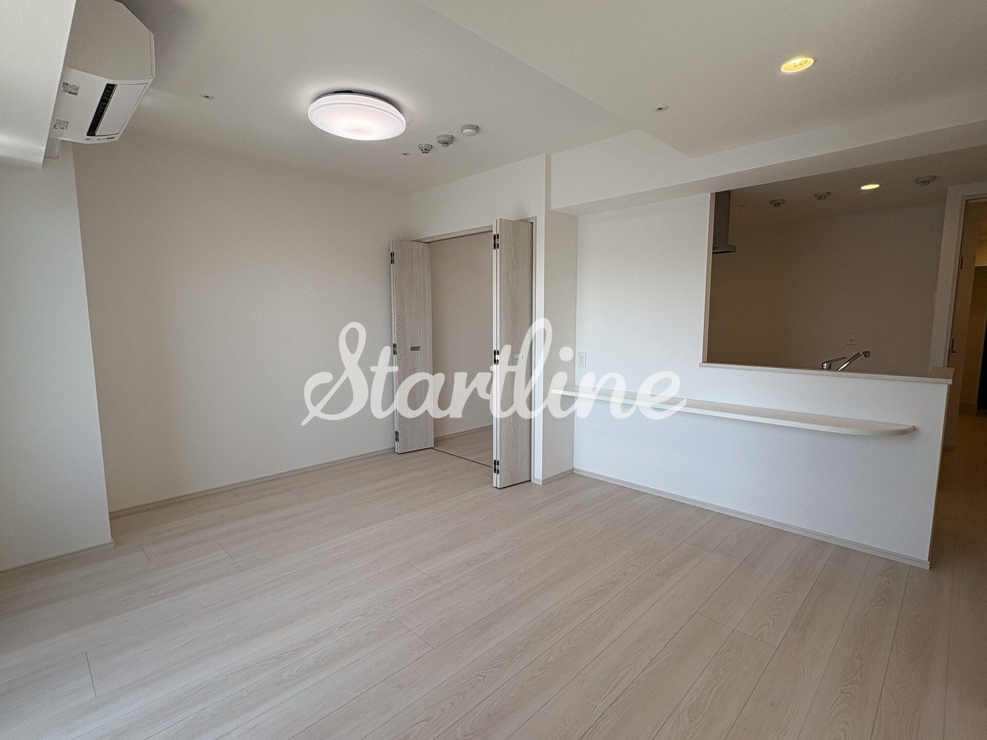 コンフォリア・リヴ豊洲キャナルの物件内観写真