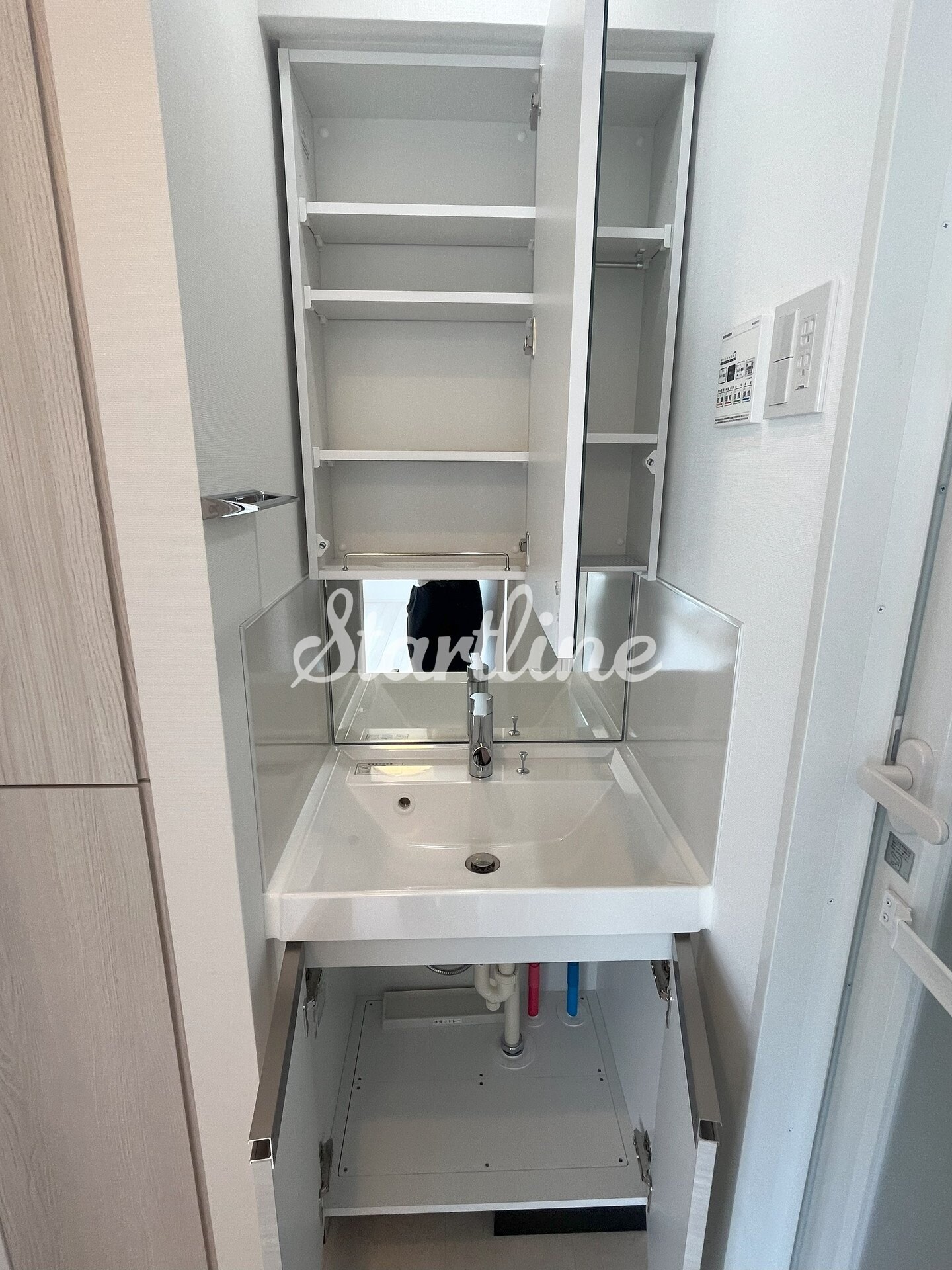 コンフォリア東葛西の物件内観写真