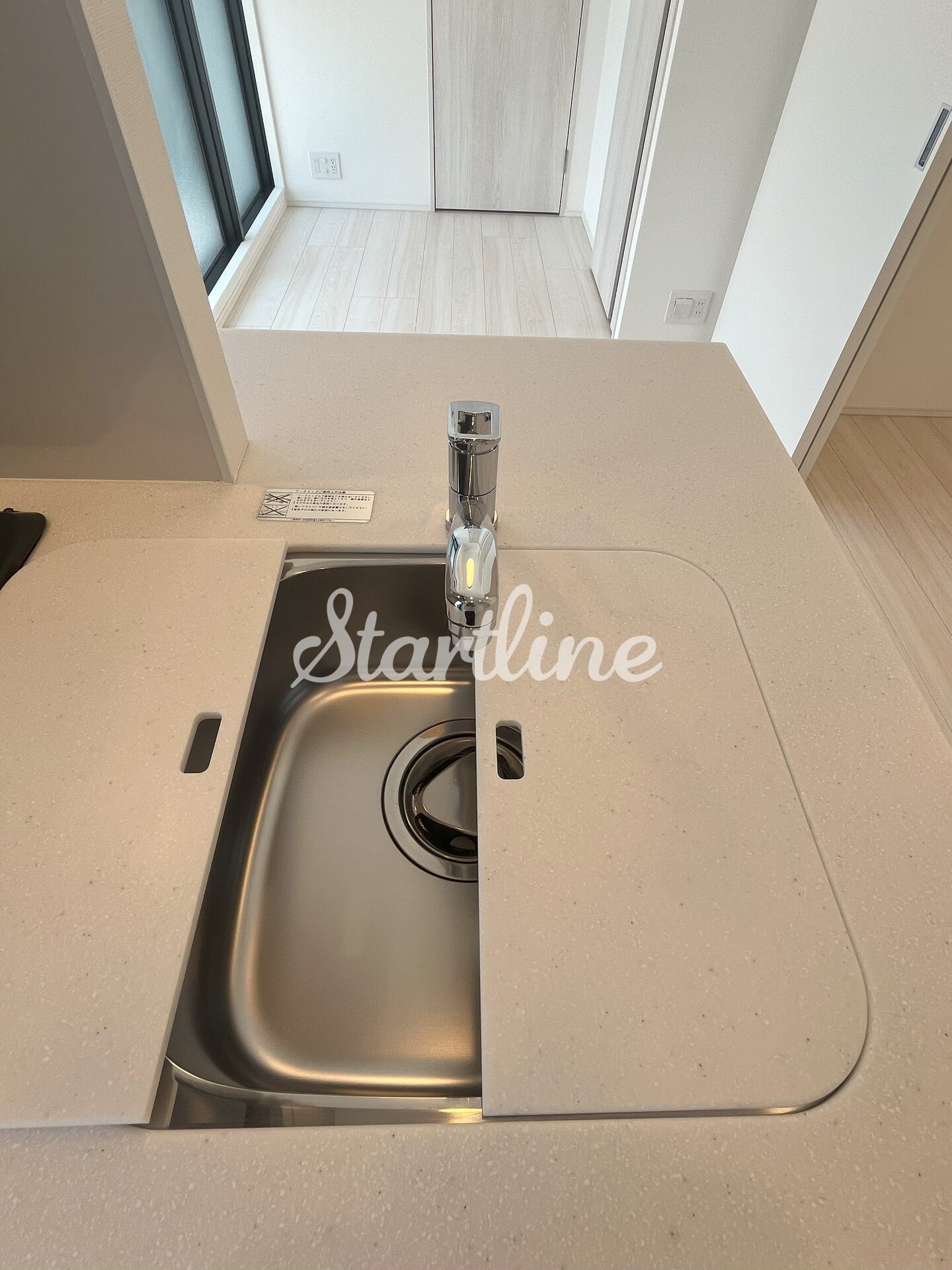 コンフォリア東葛西の物件内観写真