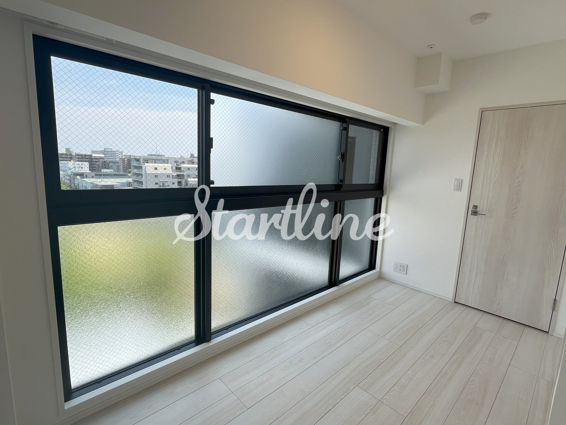 コンフォリア東葛西の物件内観写真