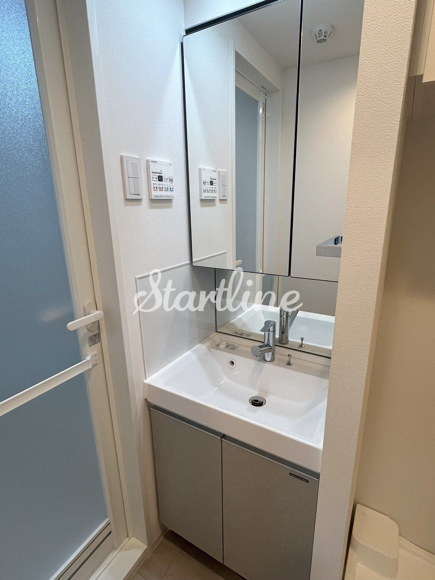 アジールコート門前仲町の物件内観写真