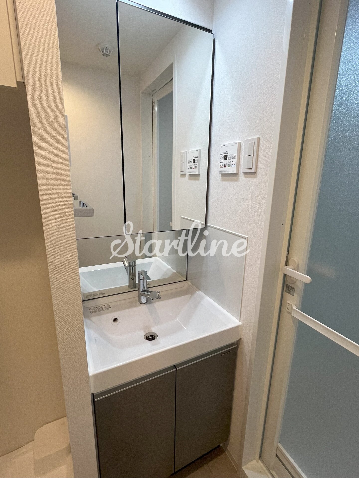 アジールコート門前仲町の物件内観写真