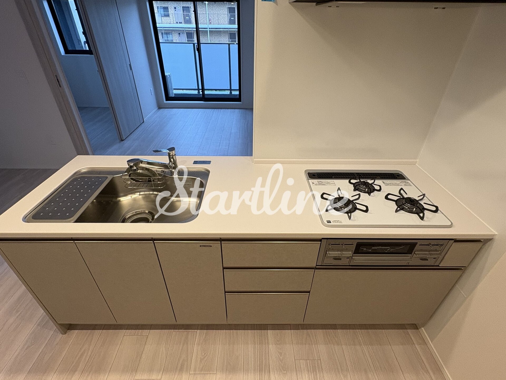 プレディアコート西葛西の物件内観写真