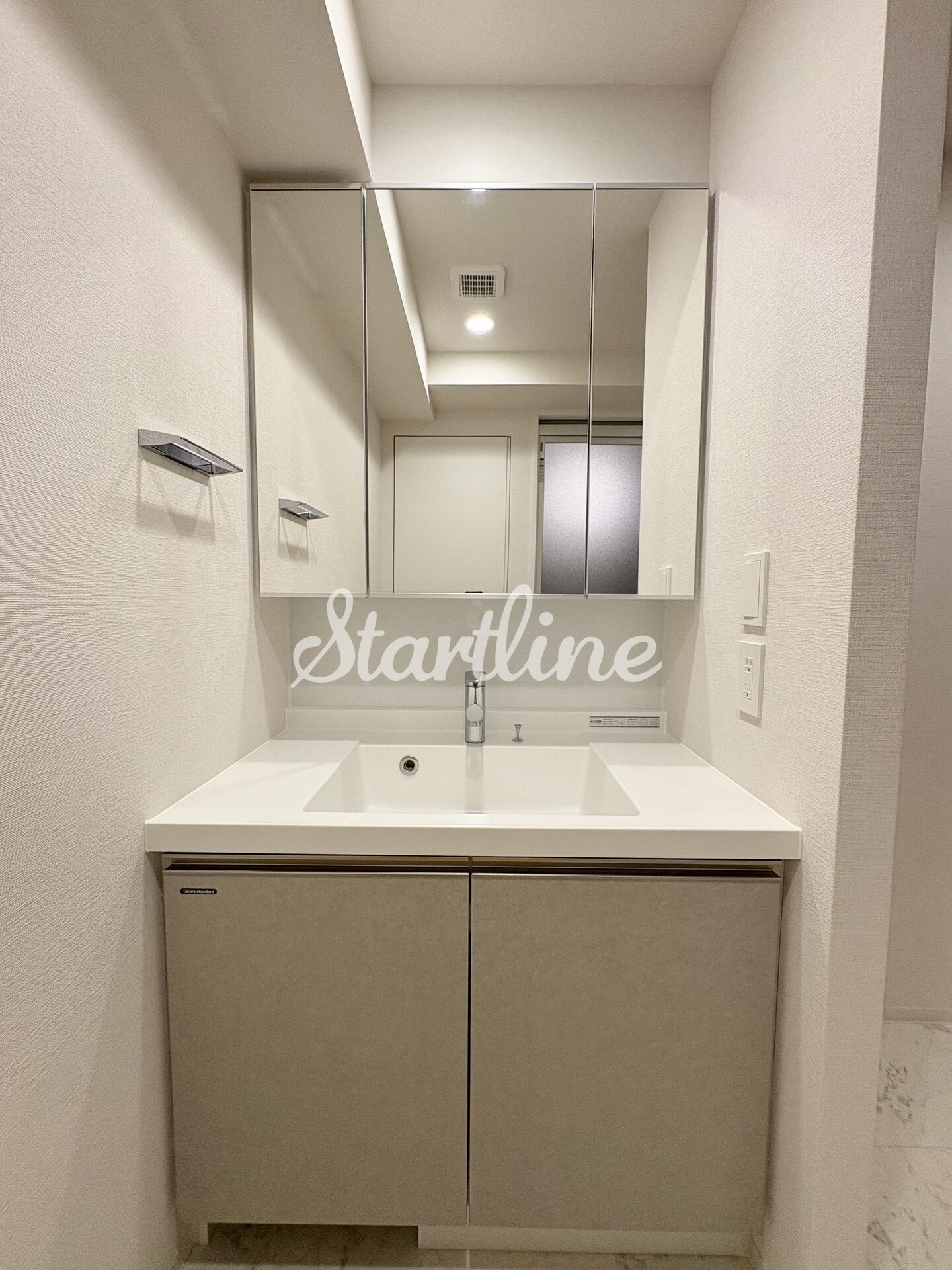 プレディアコート西葛西の物件内観写真