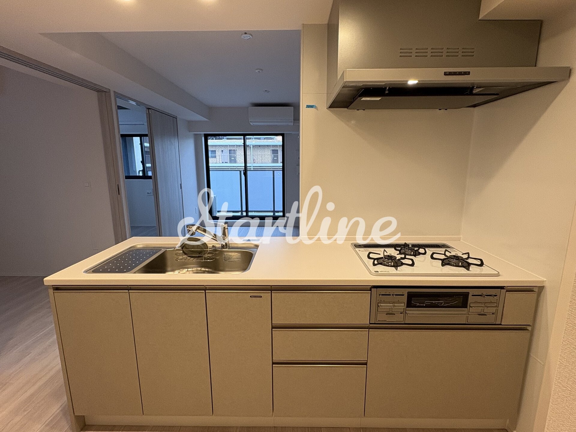 プレディアコート西葛西の物件内観写真