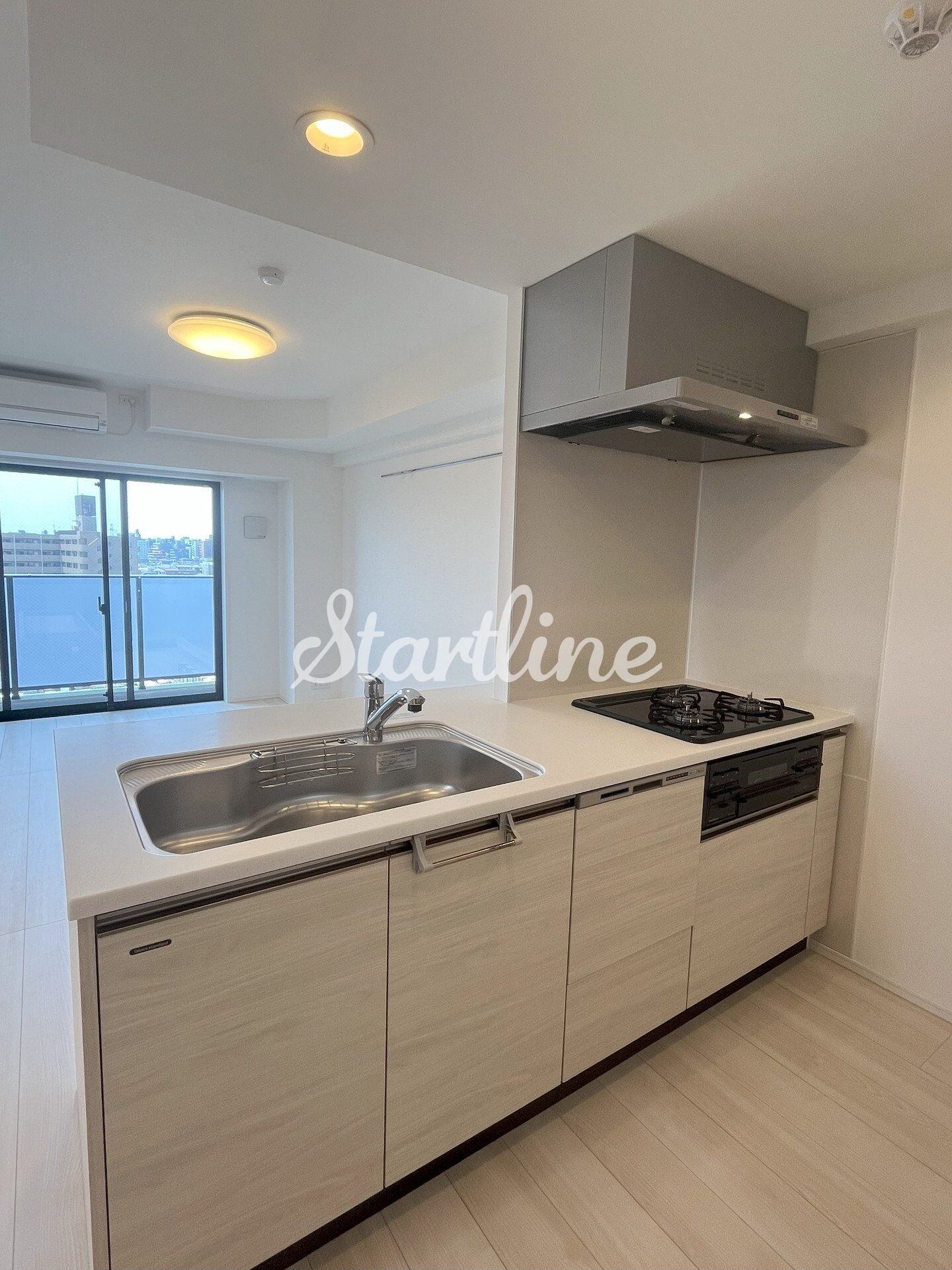 コンフォリア東葛西の物件内観写真