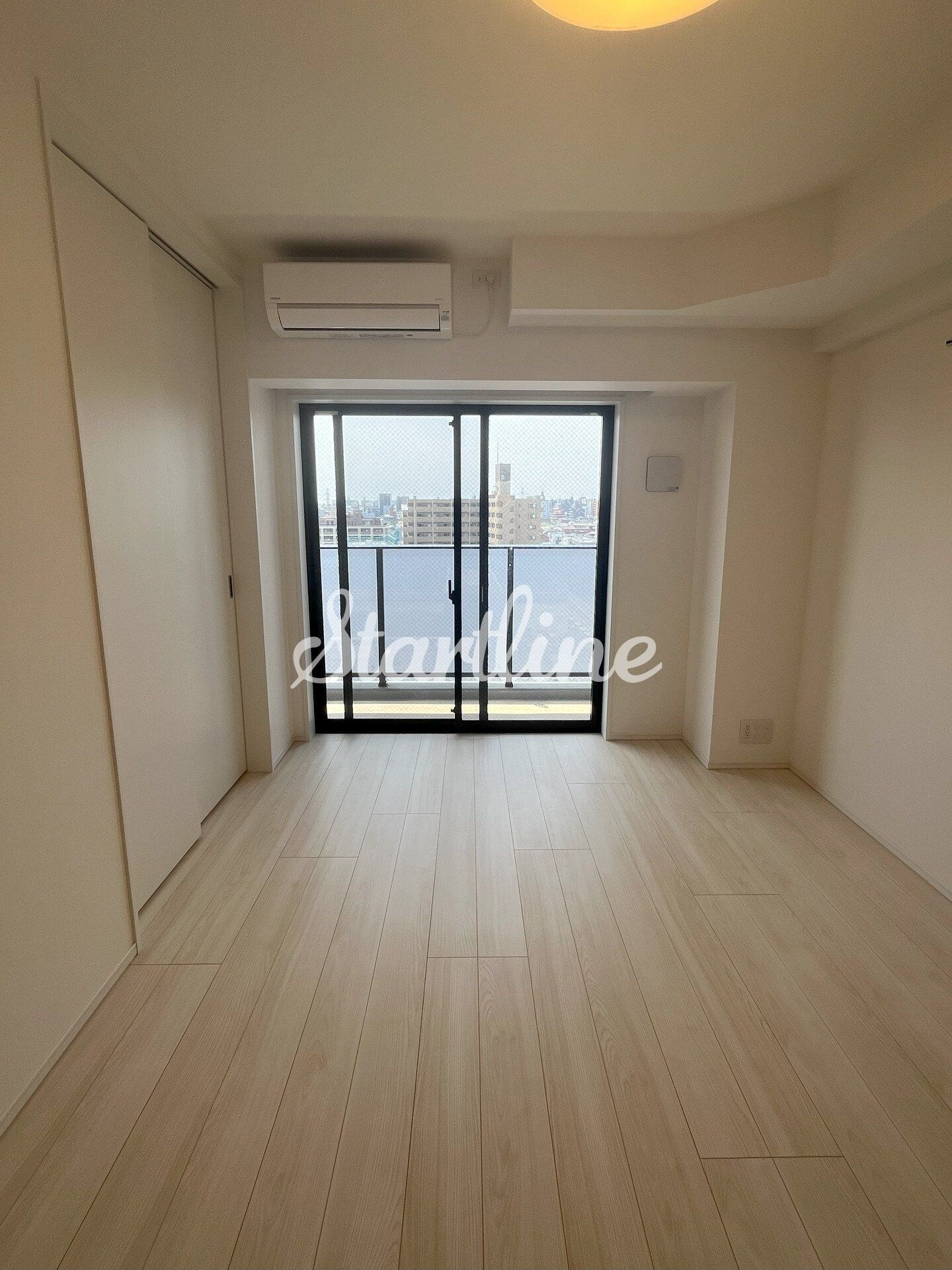 コンフォリア東葛西の物件内観写真